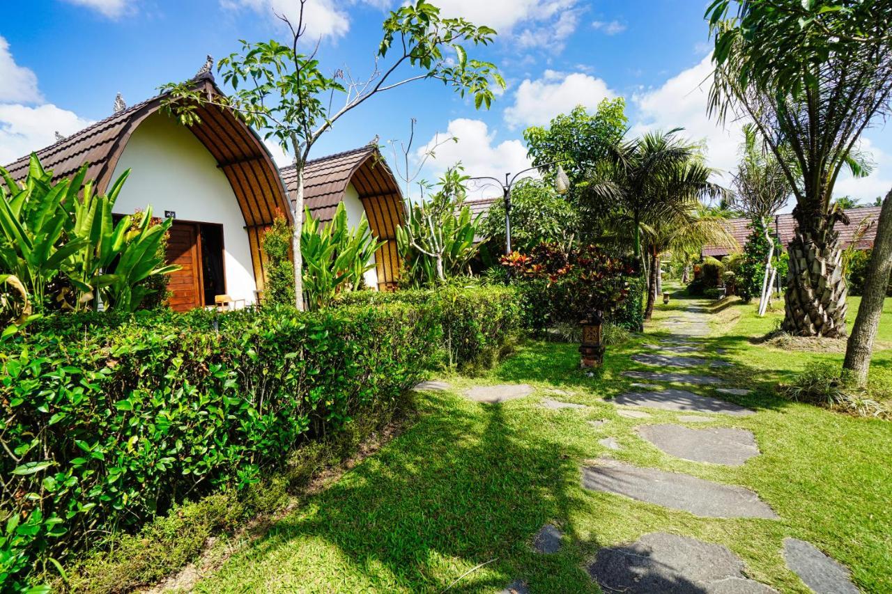 Adil & Vakantiepark Ubud